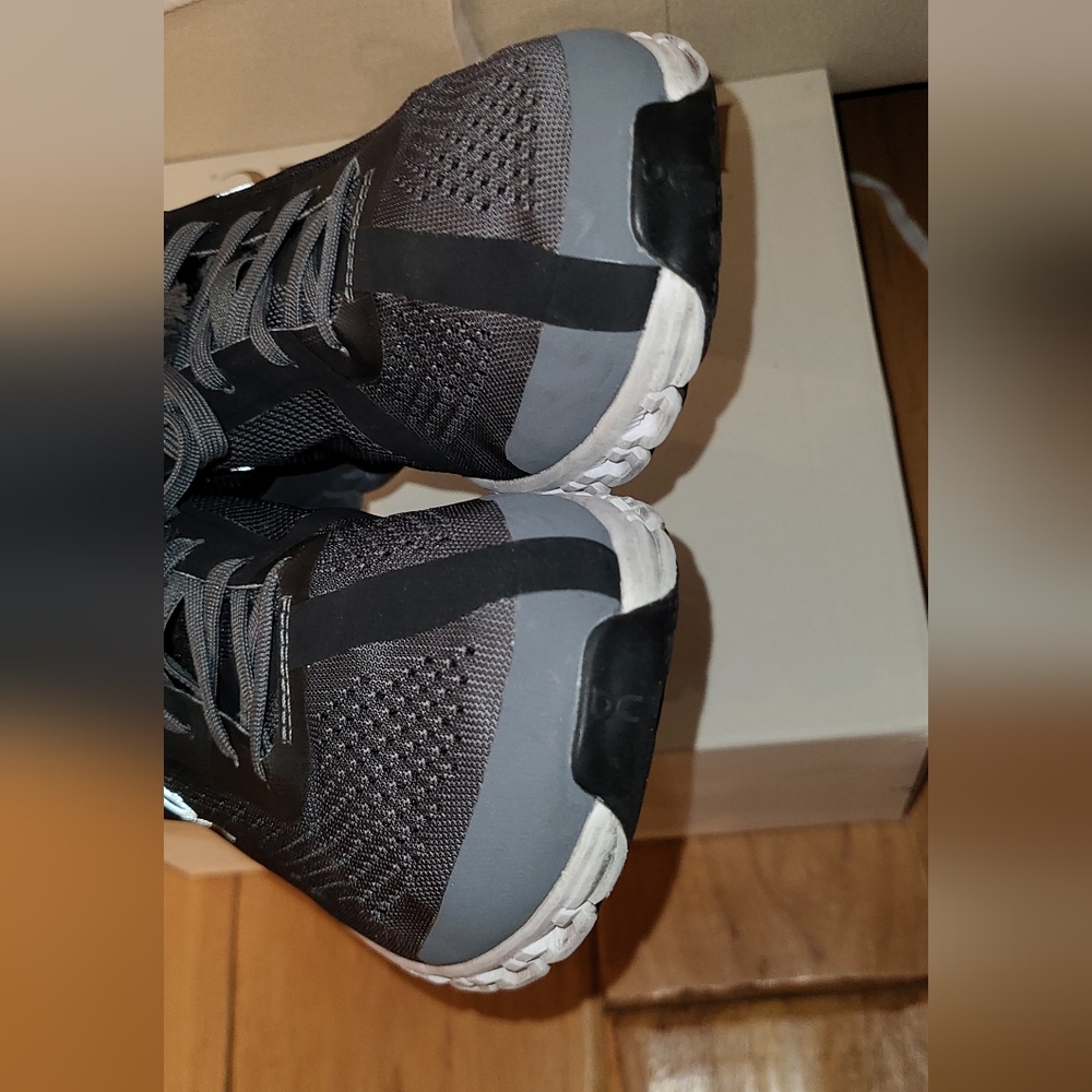 On Cloud Cloudflow Cloudtec Running Sneaker Men 7… - image 6